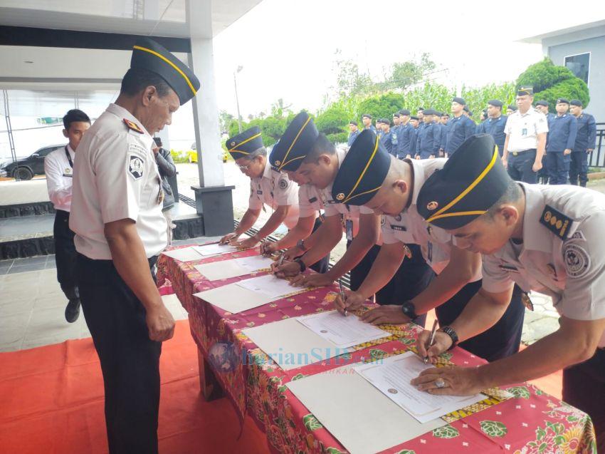 Kalapas Narkotika Pematangsiantar Pimpin Apel Ikrar Pemasyarakatan Bersih dari Handphone Ilegal