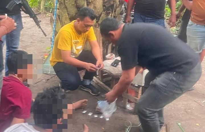 Satresnarkoba Polres Sergai Gerebek Sarang Narkoba di Pantai Cermin, Dua Pria Diringkus