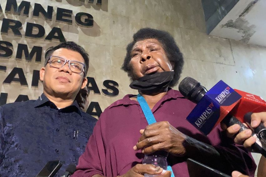 Mama Sinta Laporkan Ketua LBH Merauke ke Polda Metro Jaya, Protes Film "Pesta Babi" Diputar Tanpa Izin