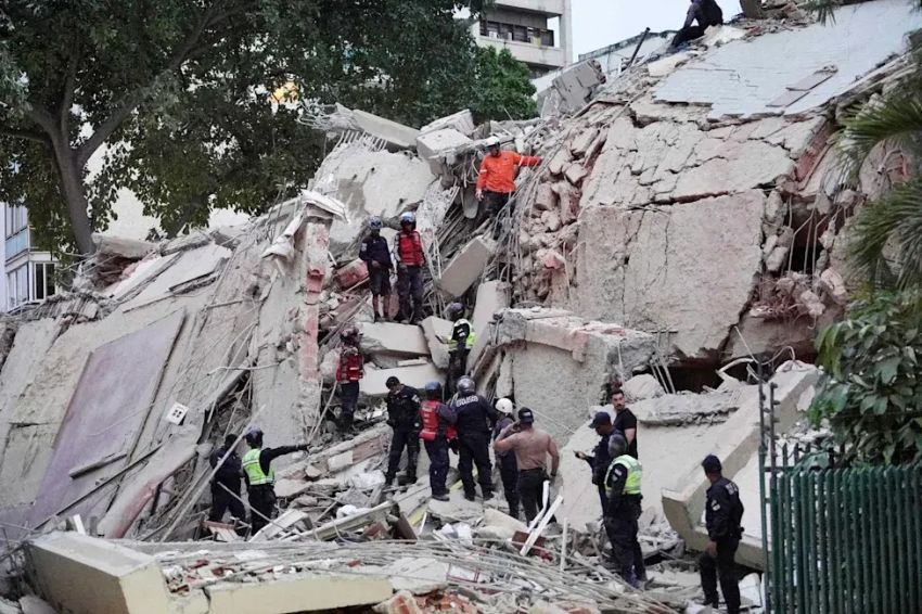 Gempa Kembar Guncang Venezuela, 100.000 Orang Diperkirakan Tewas