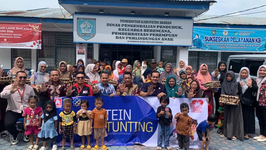Alfamidi Salurkan 1.800 Butir Telur untuk Dukung Program GENTING di Asahan