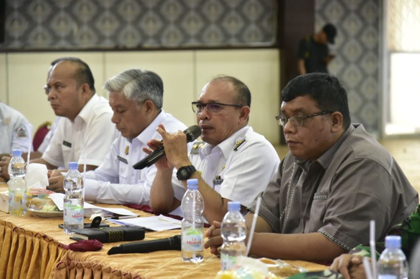 Pemkab Tapteng Perpanjang Masa Transisi Pemulihan Pascabanjir dan Longsor