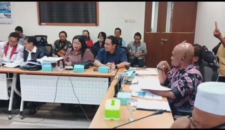 Tangis Korban Investasi Bodong "Pecah" di DPRD SU, Tuntut Rp4,25 M Uang Mereka Dikembalikan