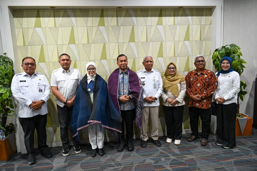 Wagub Surya Sambut Menteri BKKBN di Kualanamu, Perkuat Program Bangga Kencana di Sumut