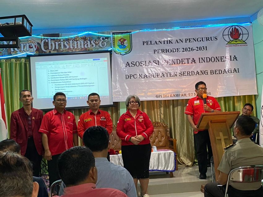 Lantik Pengurus API Sergai dan Tebingtinggi, Pdt Choyki Tobing Tegaskan API sebagai Agen Perubahan