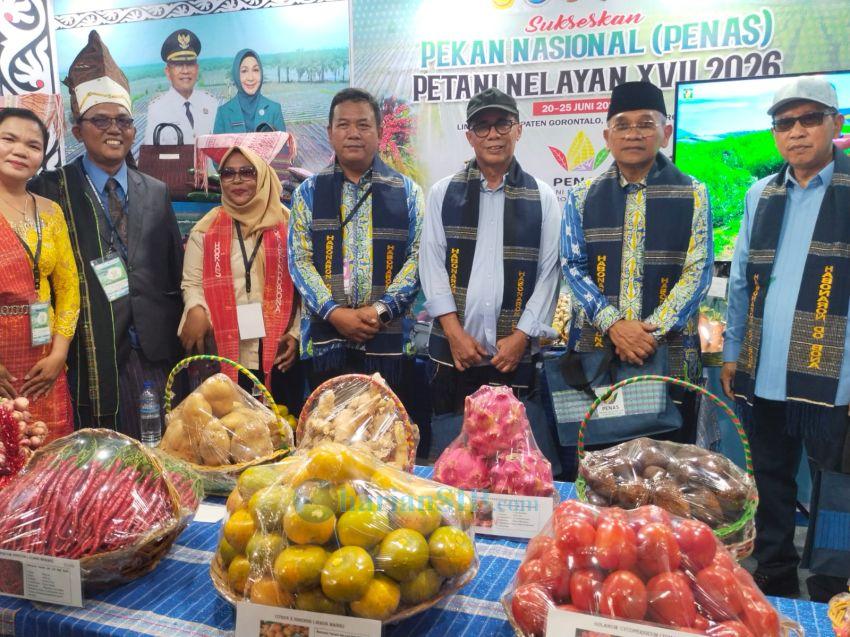 Bupati Simalungun Apresiasi Produk Pupuk Organik Petani di Penas XVII Gorontalo