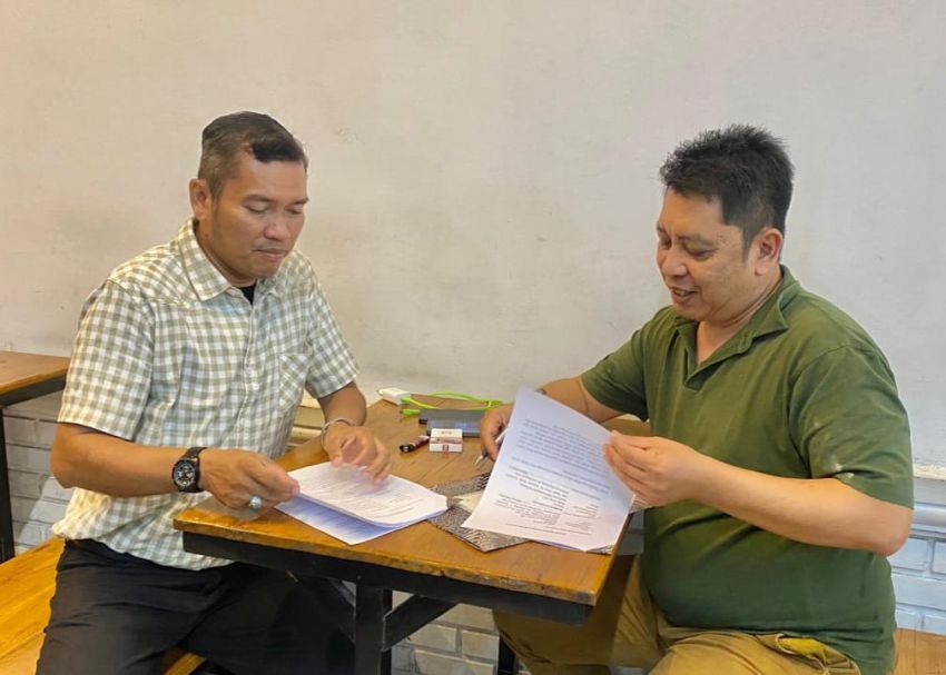 Sepakat Berdamai, Hamdani Minta Maaf Kepada Erni