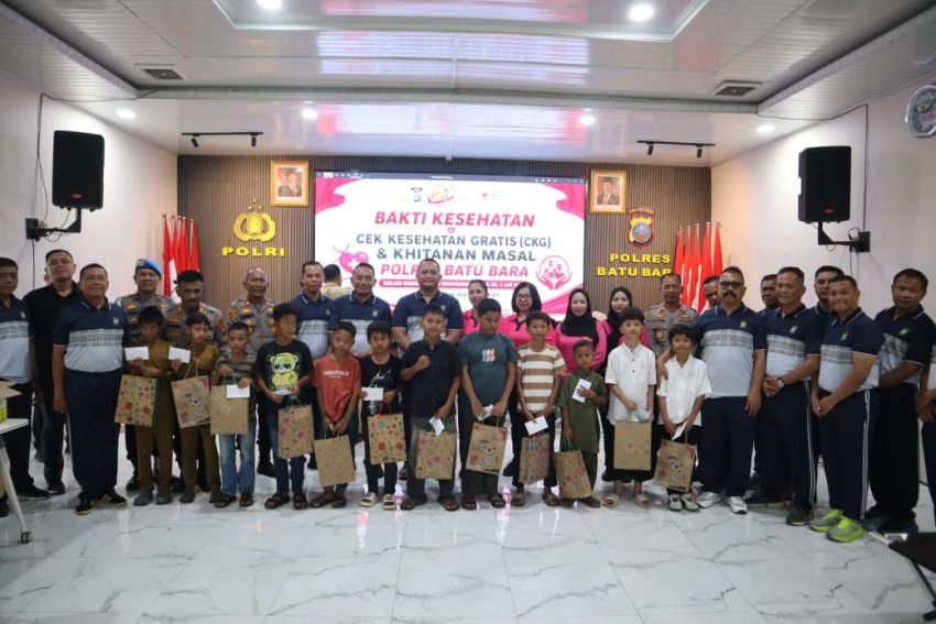 Bakti Kesehatan dan Khitanan Massal Polres Batubara Sambut Hari Bhayangkara Ke- 80