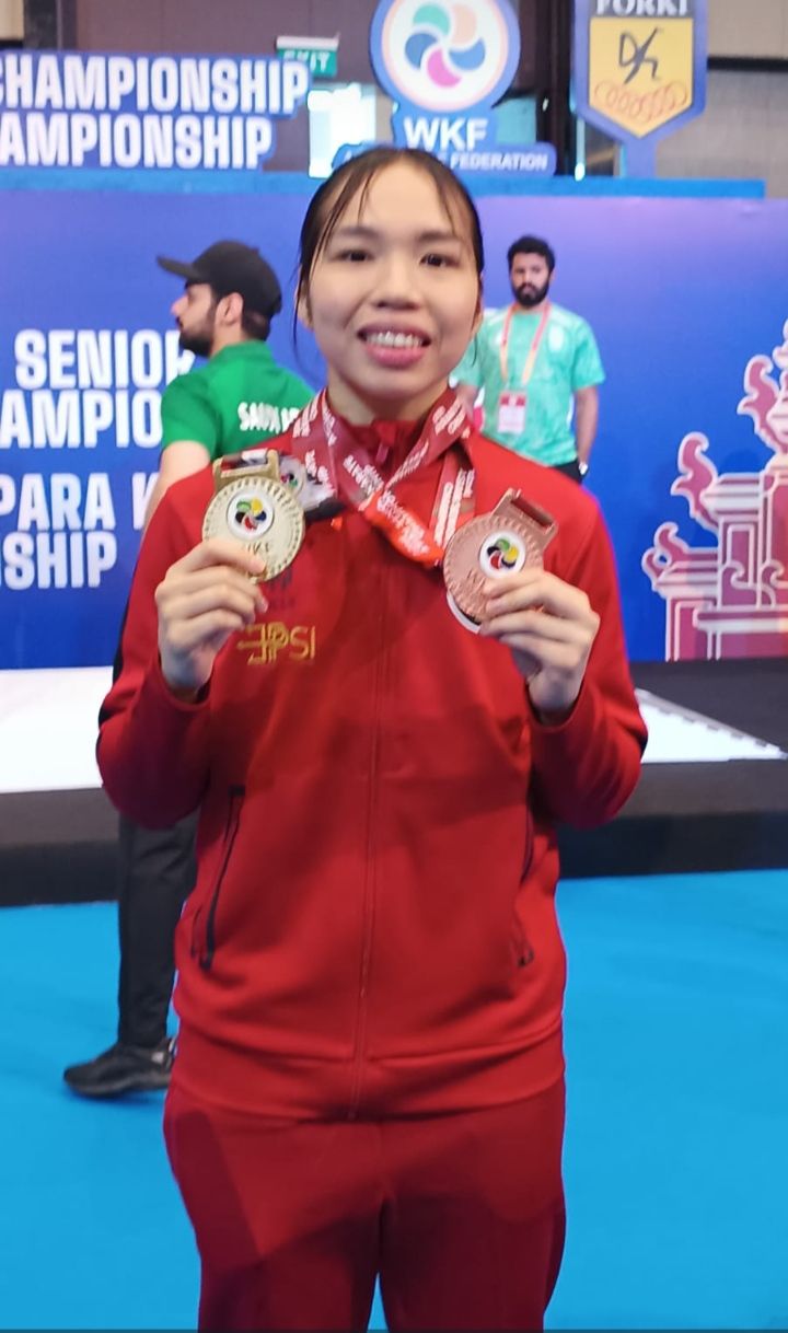 Mahasiswi USU Juara Karate Asia