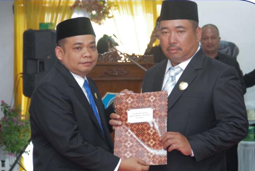 Gantikan Almarhum H Mas'ud, Zulkifli Dilantik Jadi Anggota DPRD Labuhanbatu