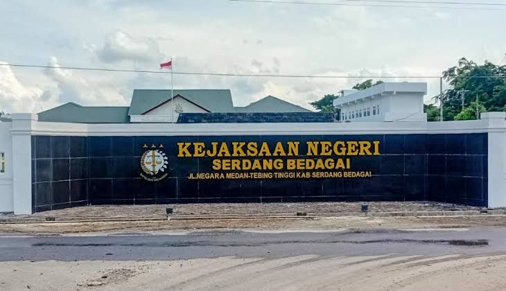 Kajari dan Kasi Pidsus Kejari Sergai Dikabarkan Dijemput Tim Kejagung, Ini Penjelasan Kejari