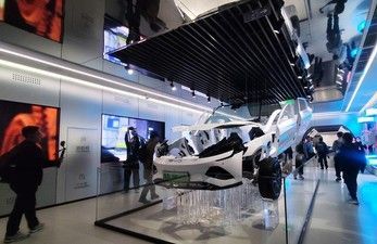 AS Masukkan Alibaba, Baidu dan BYD ke Daftar Hitam Militer China