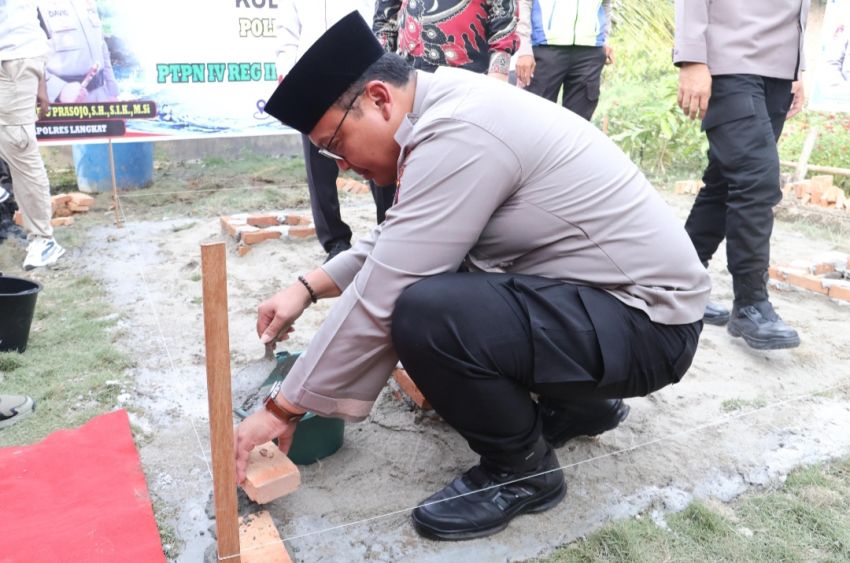 Kolaborasi Antara Polres Langkat Dengan PTPN IV Regional II  Adakan Sumur Bor Untuk Warga