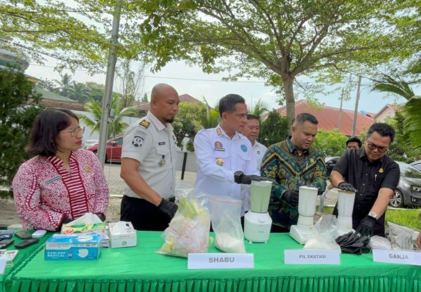Kejari Deliserdang Musnahkan Sabu 3,8 Kg, Ganja 955 Gram dan Ekstasi 258 Butir