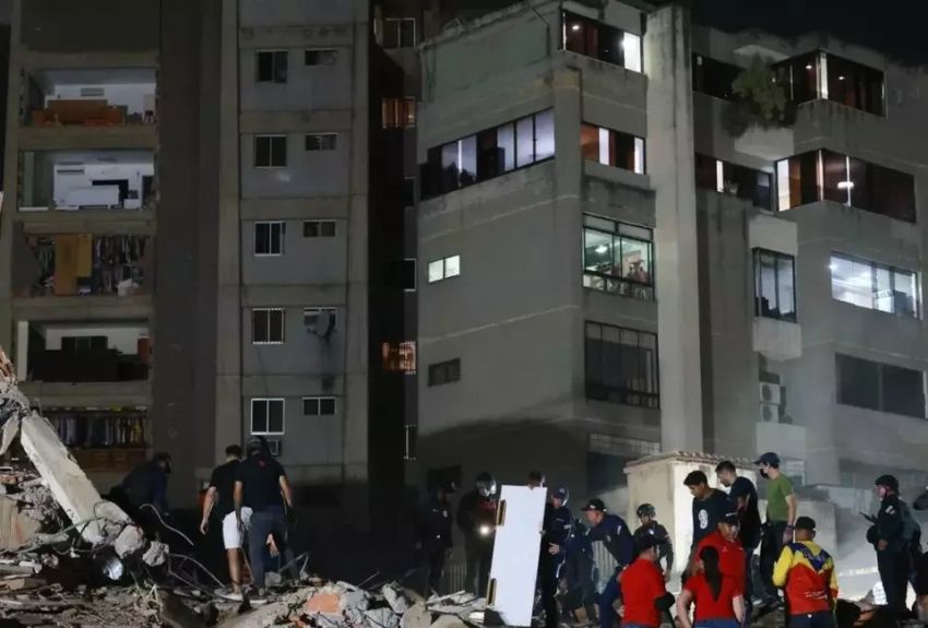 Teriakan di Bawah Reruntuhan Saat Penyelamatan Korban Gempa Venezuela