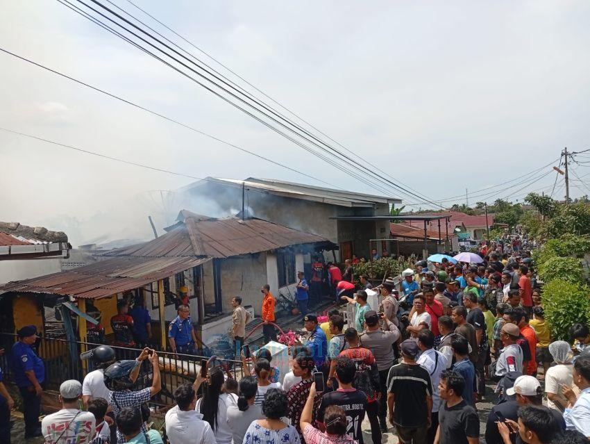 2 Rumah Milik Abang Beradik di Siantar Marihat Ludes Terbakar