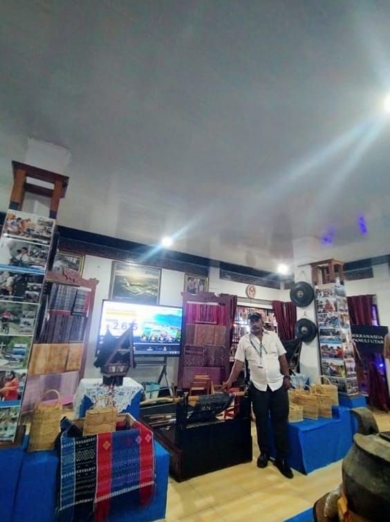 Paviliun Kabupaten Taput Tampilkan Produk Unggulan dan UMKM di PRSU ke 50