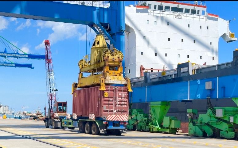 Semester I 2026, Pelindo Raih Laba Rp 2,57 Triliun