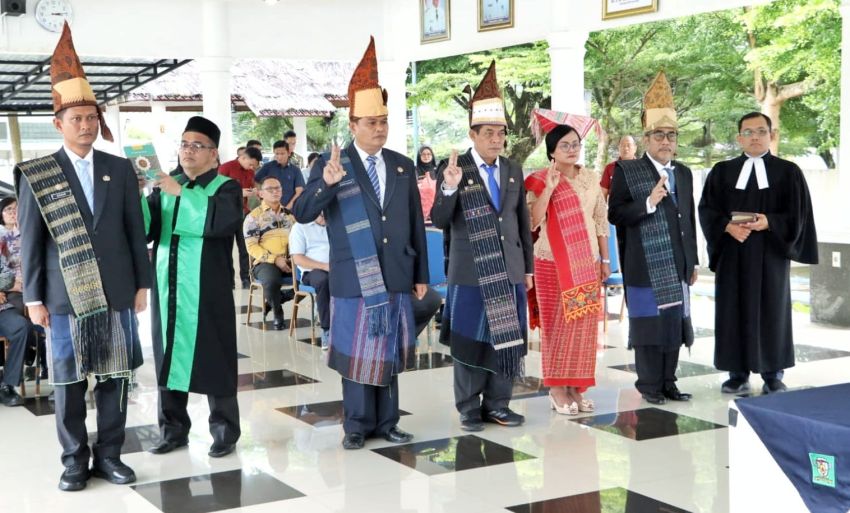 Bupati Simalungun Lantik 5 Pejabat Pimpinan Tinggi Pratama