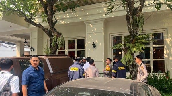 Polisi Geledah Kafe di Cipete, Usut Dugaan Korupsi PLN, ASABRI dan Krakatau Steel