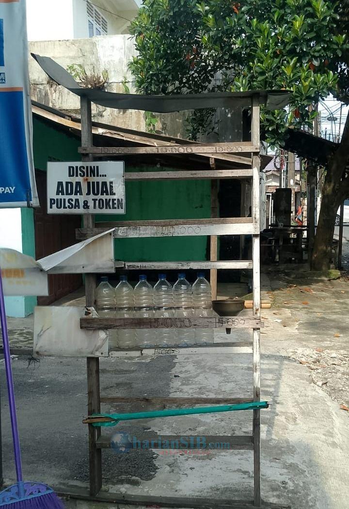 &lrm;Dampak BBM Langka, Pedagang Eceran Naikkan Harga