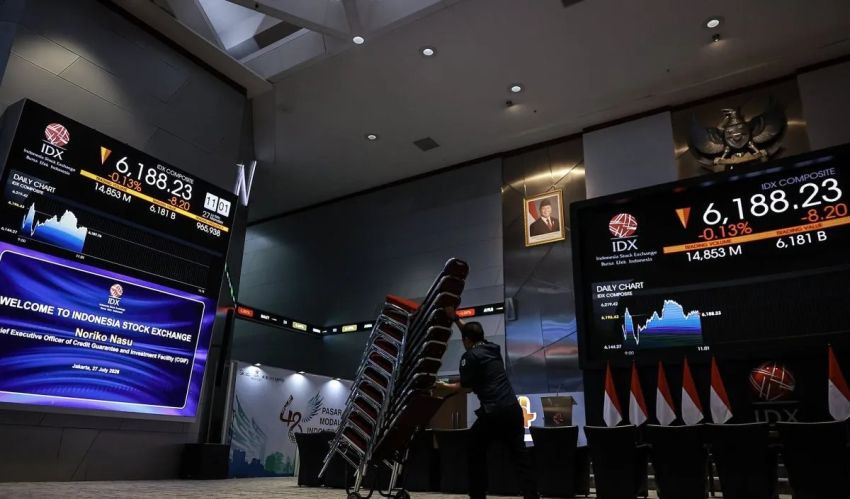 IHSG Menguat Saat Rupiah Melemah, Pasar Dibayangi The Fed dan Konflik Timur Tengah.