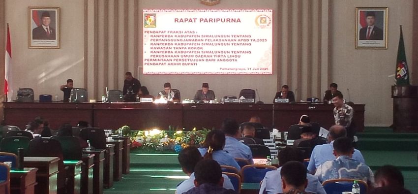 DPRD Simalungun Setujui Tiga Ranperda Menjadi Perda