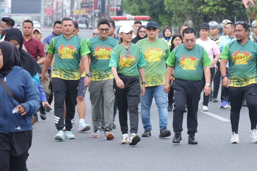 Kapolres Jalan Santai Bersama Forkopimda dan Warga Perkuat Sinergi Bangun Pematangsiantar