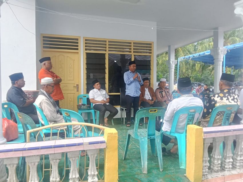 Bupati Sergai Melayat ke Rumah Duka Orang Tua Mantan Bupati Batubara Ir. Zahir