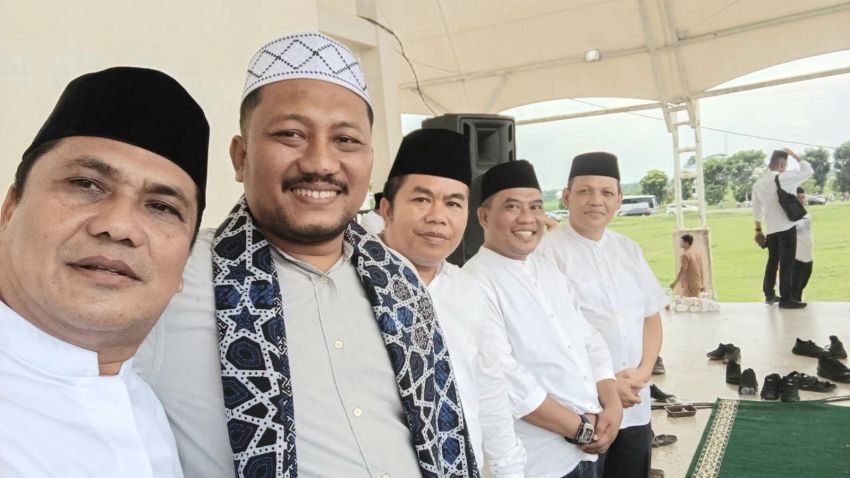 Ketua KPU Bersama Ketua Dewan Pendidikan Hadiri Tabligh Akbar HUT ke-18 Labura