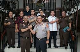 Jalin Sinergitas Penegakan Hukum, Kapolda Sumut Sambangi Kajatisu