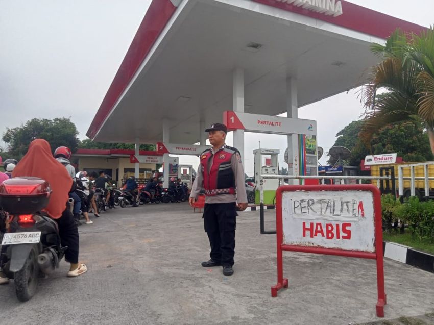Pastikan Distribusi BBM Berjalan Lancar, Polsek Pancurbatu Intensifkan Pengamanan SPBU
