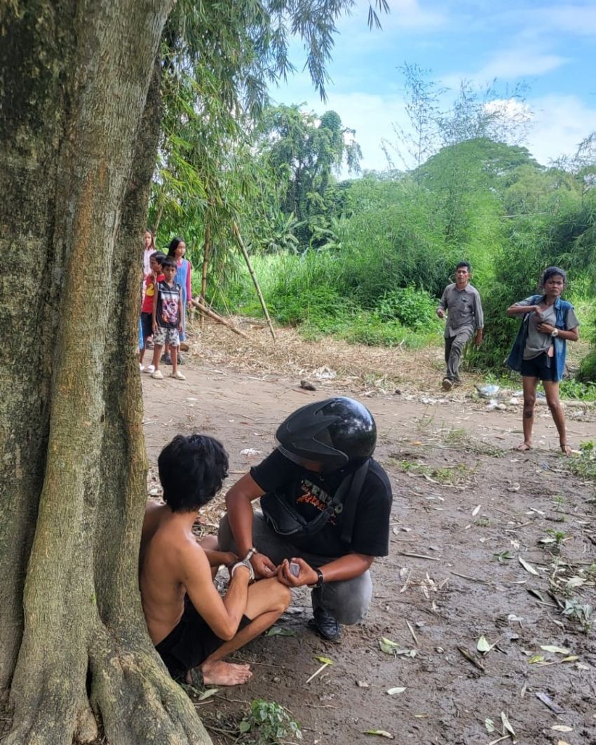 Polsek Medan Kota GSN di Medan Maimun, Tangkap Seorang Penjual Narkoba dan Bakar Barak