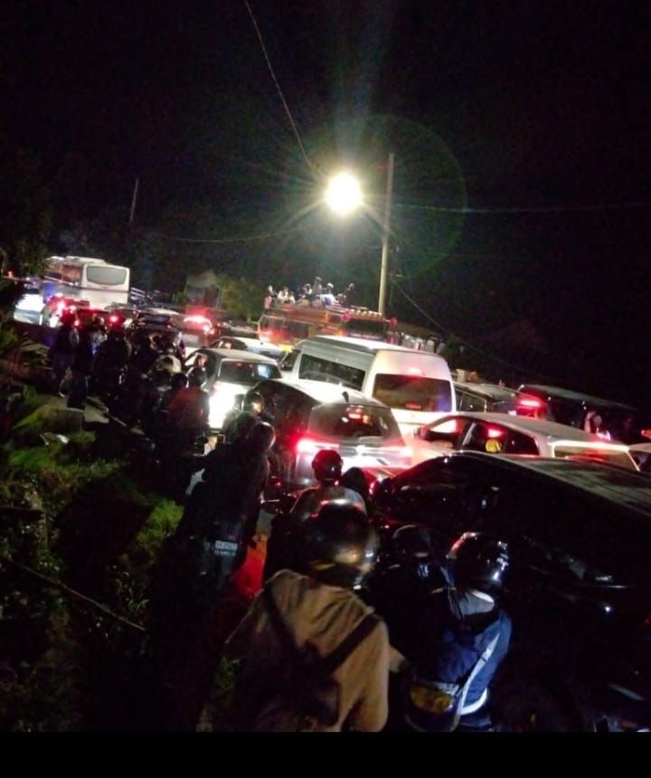 Jalur Medan&ndash;Berastagi Macet Parah dan Sudah Kronis, Roy Fachraby Desak Gubsu Segera Ambil Langkah Konkret