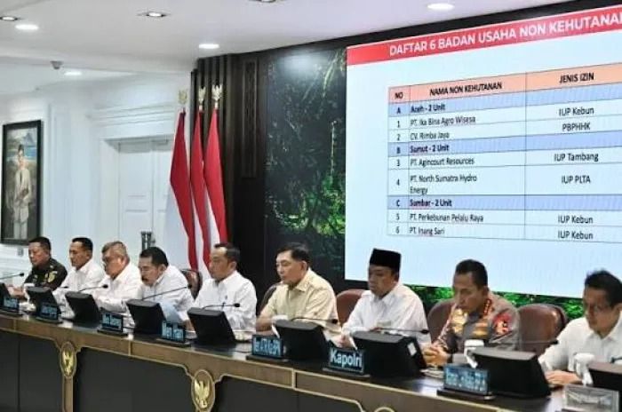 Menhan Sjafrie Kumpulkan Pejabat Satgas PKH, Kapolri Tak Terlihat