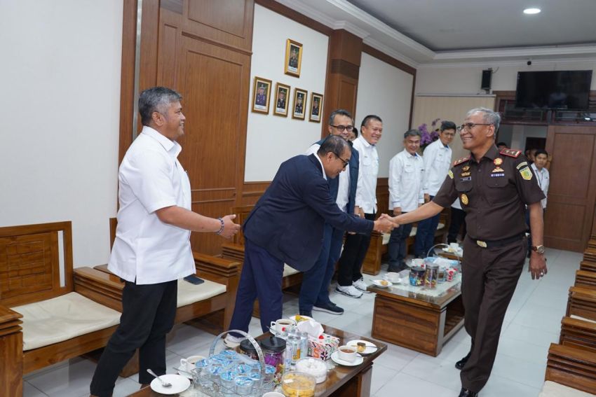 Perkuat Sinergitas Kelembagaan, Pelindo Regional 1 Kunjungi Kejatisu
