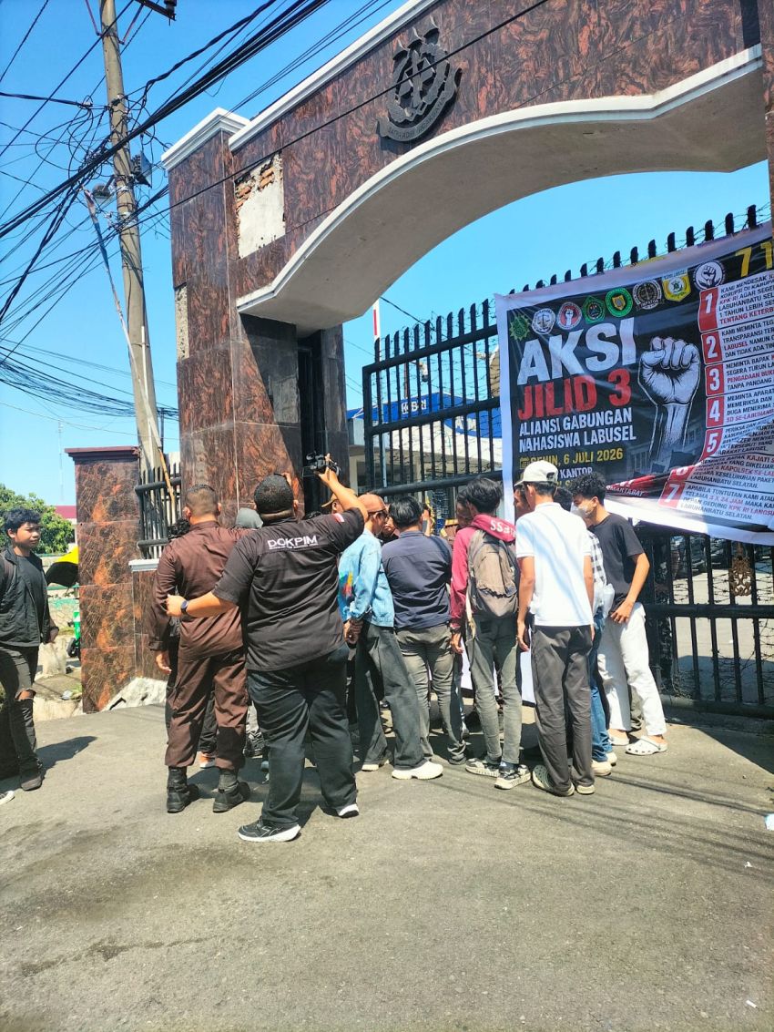 Demo di Kejati Sumut, Soroti Dugaan Kasus Penyimpangan di Labusel dan Langkat