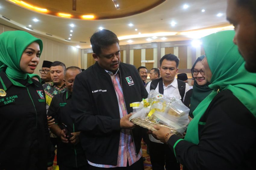 Gubernur Sumut Beli Produk UMKM KAHMI, Serasi Malem Sitepu Optimistis Tembus Pasar Internasional