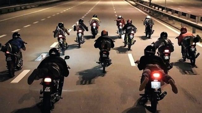 Balap Liar Diduga Libatkan Geng Motor Resahkan Warga, Polisi Diminta Tingkatkan Patroli