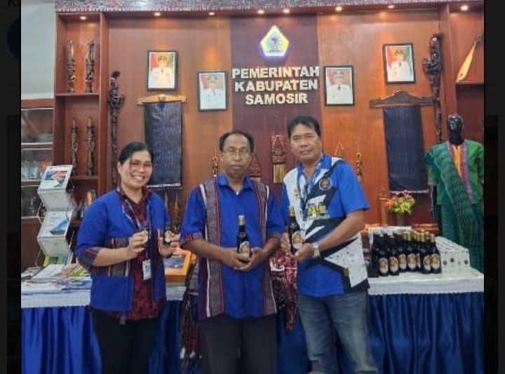 Pemkab Samosir Tampilkan "Wine Mangga" di PRSU Medan