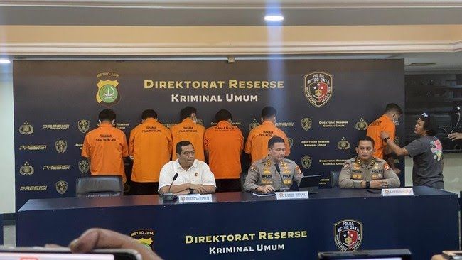 Sindikat Buzzer Penyebar Hoax di Medsos Ditangkap, Raup Rp 220 Juta