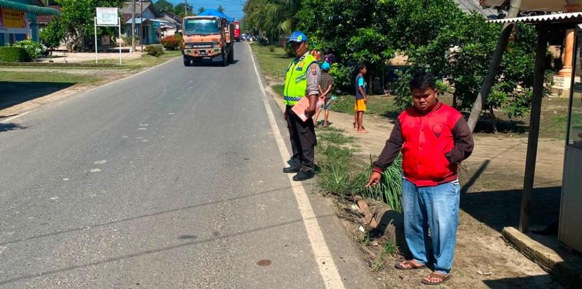 Sedan Hilang Kendali Usai Pecah Ban, Tiga Orang Terluka di Jalan Seirampah-Dolokmasihul