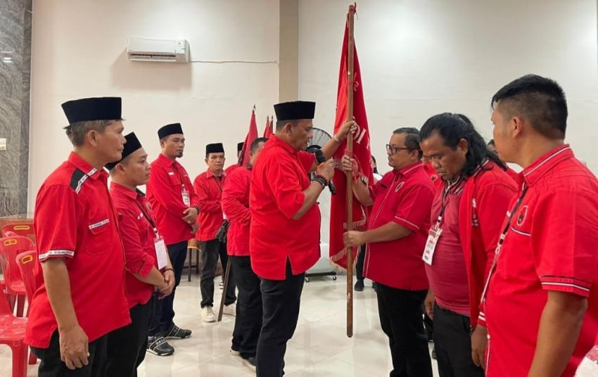 Silver Sitorus Dilantik Jadi Ketua PAC PDIP Kualuh Hulu