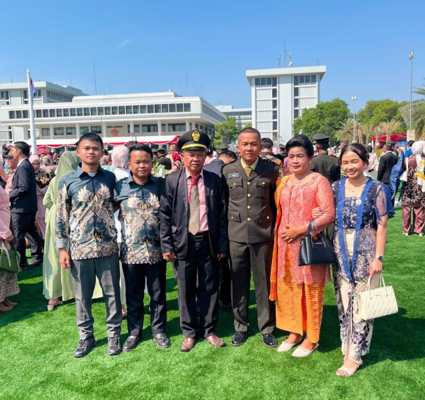 Kisah Inspiratif Doni Andreas, Anak Sopir Angkot di Simalungun Lulus Perwira TNI AD