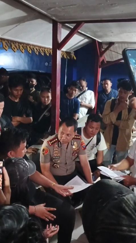 Datang ke LLDikti, Kapolrestabes Medan Ajak Mahasiswa UDA Dialog setelah 10 Jam Demo