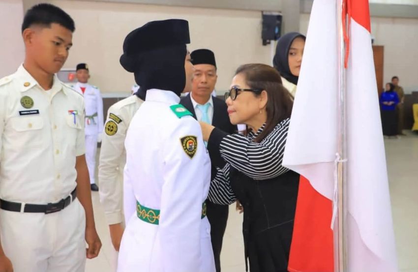 35 Anggota Paskibra Labura Dikukuhkan, Kadis PPKB: Tanamkan Disiplin dan Cinta Tanah Air