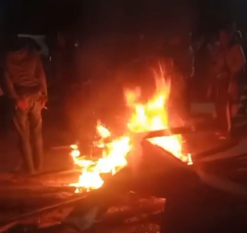 Akses Jalan ke Pemandian Air Panas Doulu Diblokir Warga