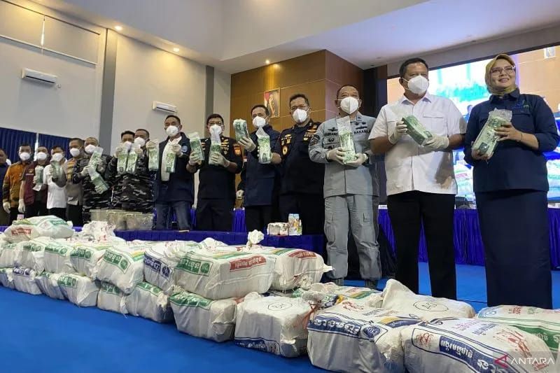 TNI AL Gagalkan Penyelundupan 1,3 Ton Ketamin Senilai Rp2,1 Triliun dari Kapal Berbendera Tanzania di Kepri