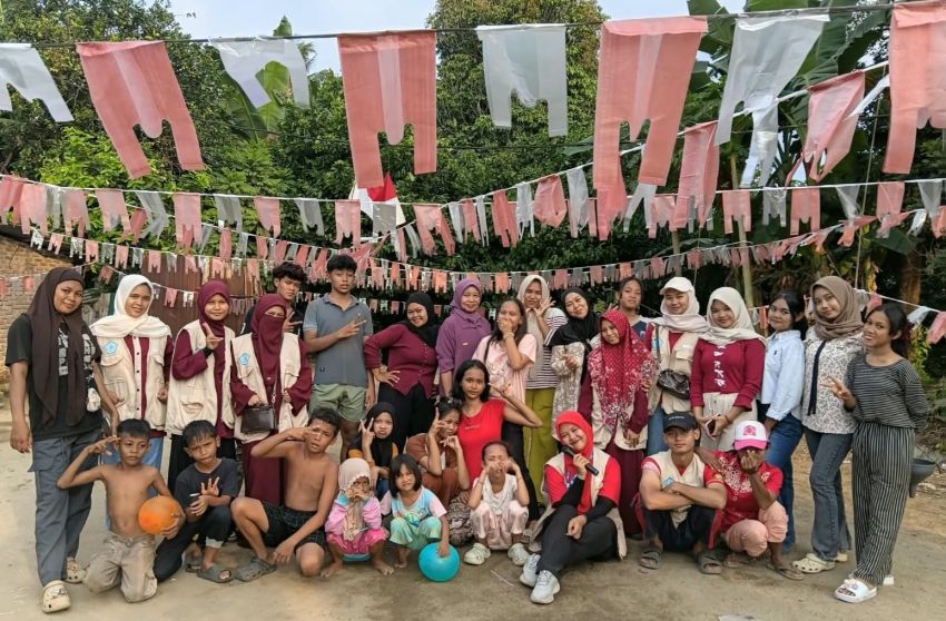 Mahasiswa KKL STAI Tebingtinggi Meriahkan HUT RI Bersama Warga Meteran