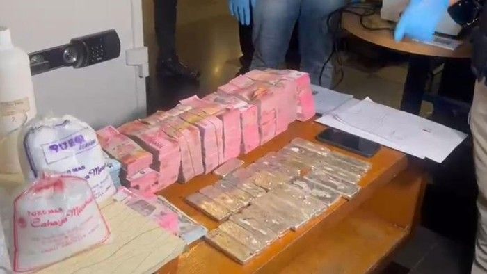 Dua WNA India Ditangkap di Jakarta Utara, Sehari Diduga Selundupkan 30 Kg Emas